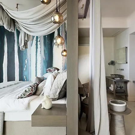 Amazon Mykonos & Hotell 5*