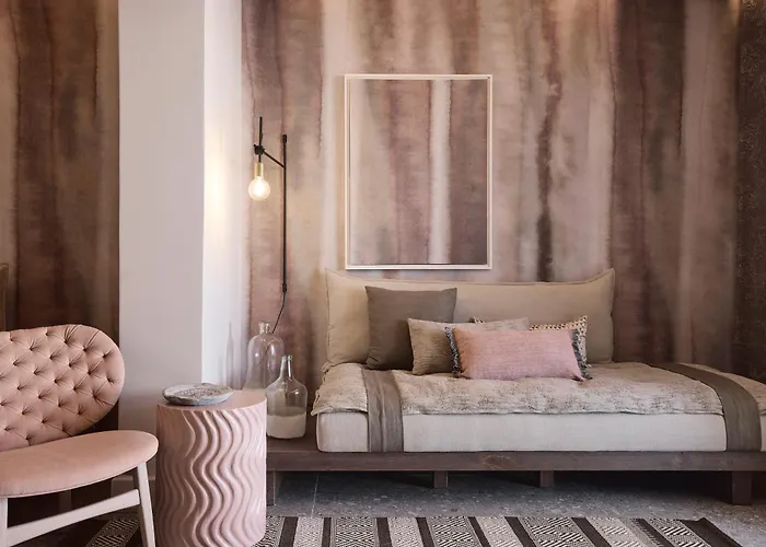 Hotel Amazon Mykonos And Agios Ioannis Diakoftis