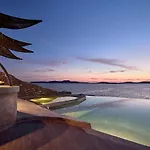 Hotel Amazon Mykonos And 5*