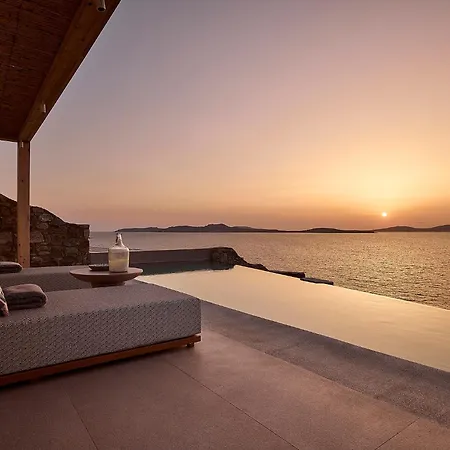 Amazon Mykonos And 5* Agios Ioannis Diakoftis